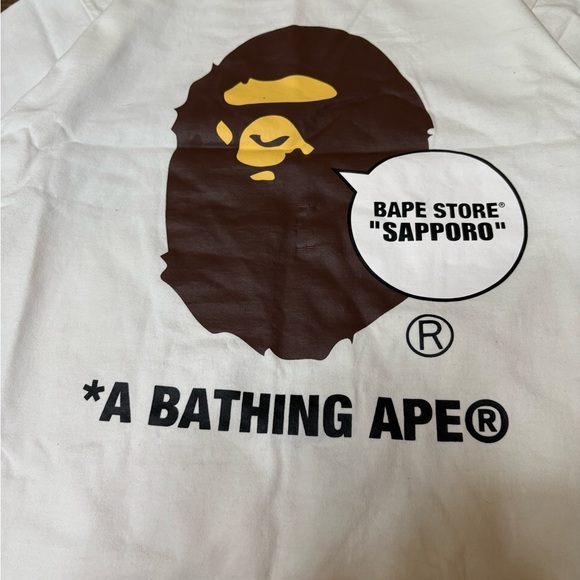 Bape White Short Sleeve Tee with Brown Logo size L - Picture 2 of 9